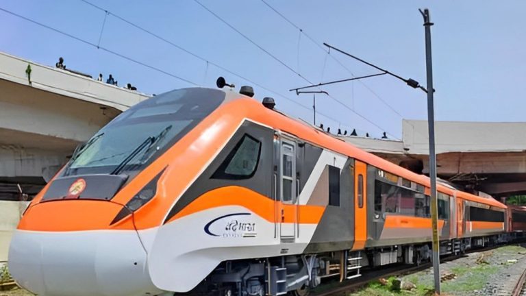 Vande Bharat Express Train Service Begins Bengaluru to Ernakulam